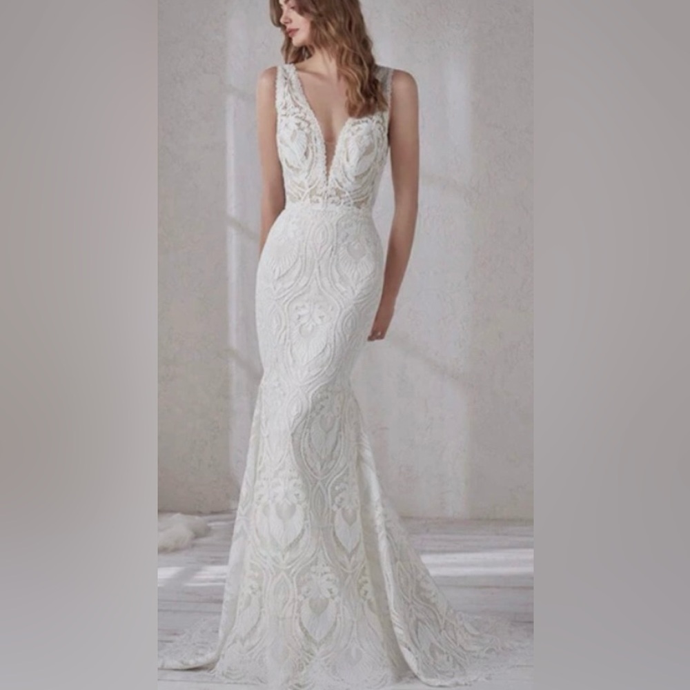 PRONOVIAS Barcelona— Magnolia BOHO wedding dress